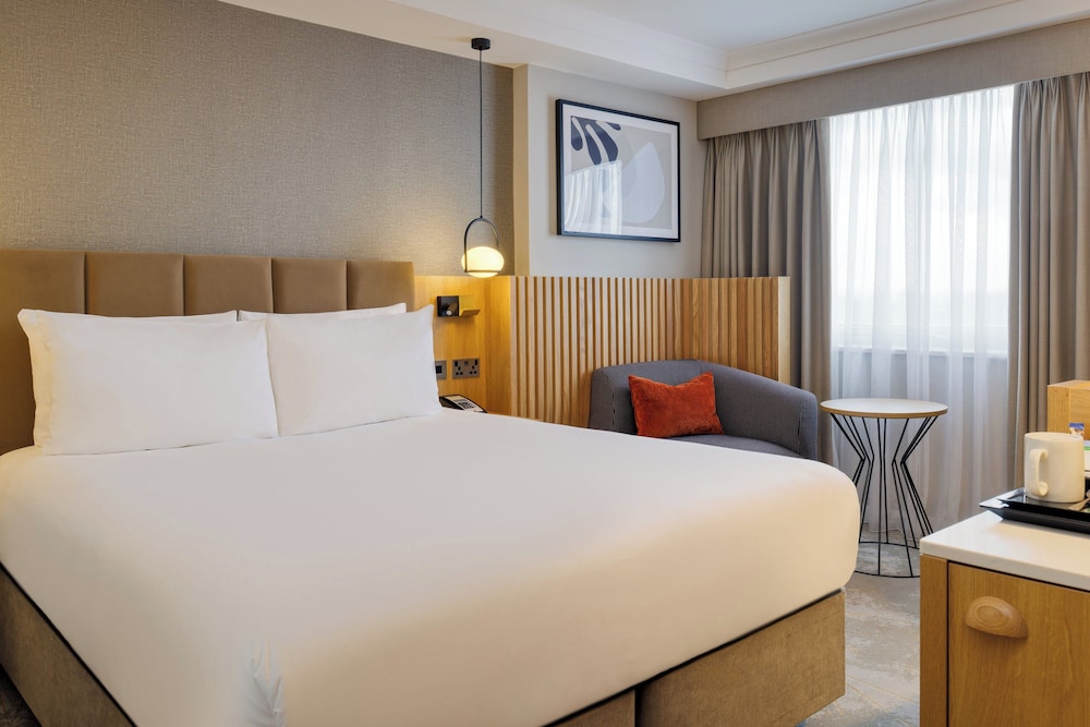crowne plaza london gatwick airport an ihg hotel