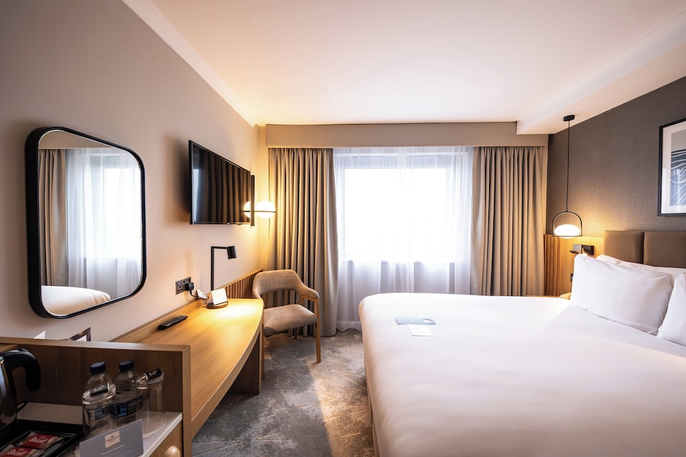 crowne plaza london gatwick airport an ihg hotel