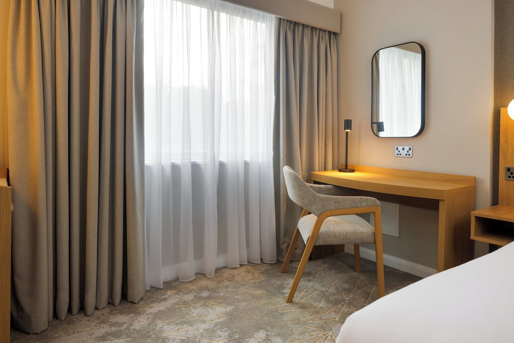 crowne plaza london gatwick airport an ihg hotel
