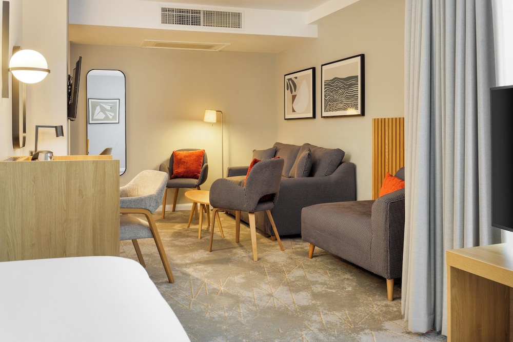 crowne plaza london gatwick airport an ihg hotel