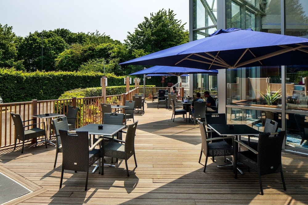 crowne plaza london gatwick airport an ihg hotel