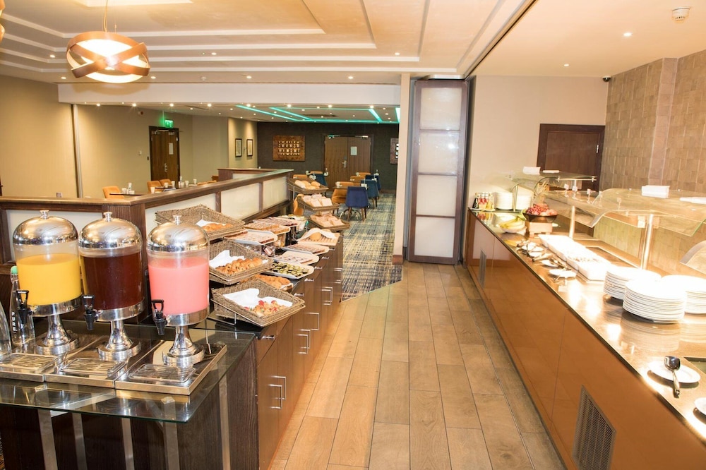 crowne plaza london gatwick airport an ihg hotel