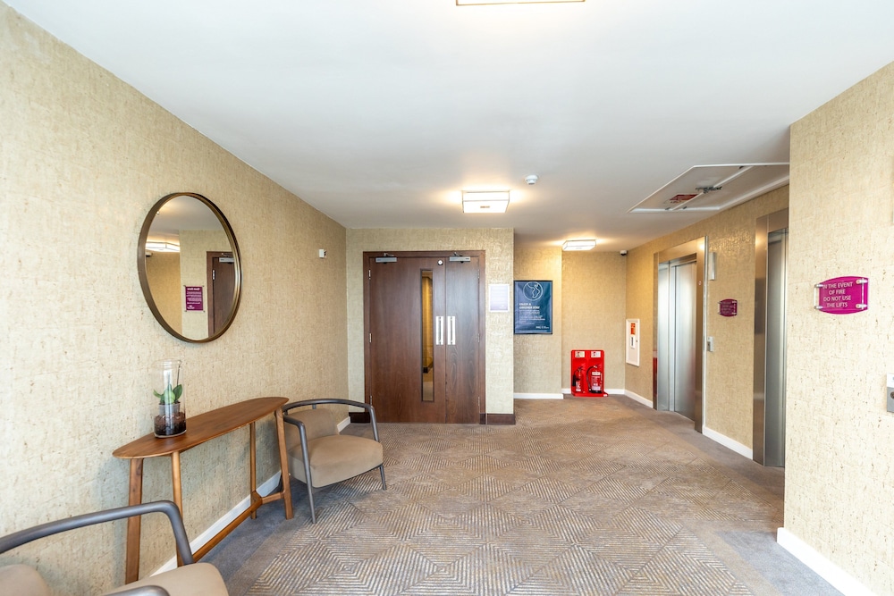 crowne plaza london gatwick airport an ihg hotel