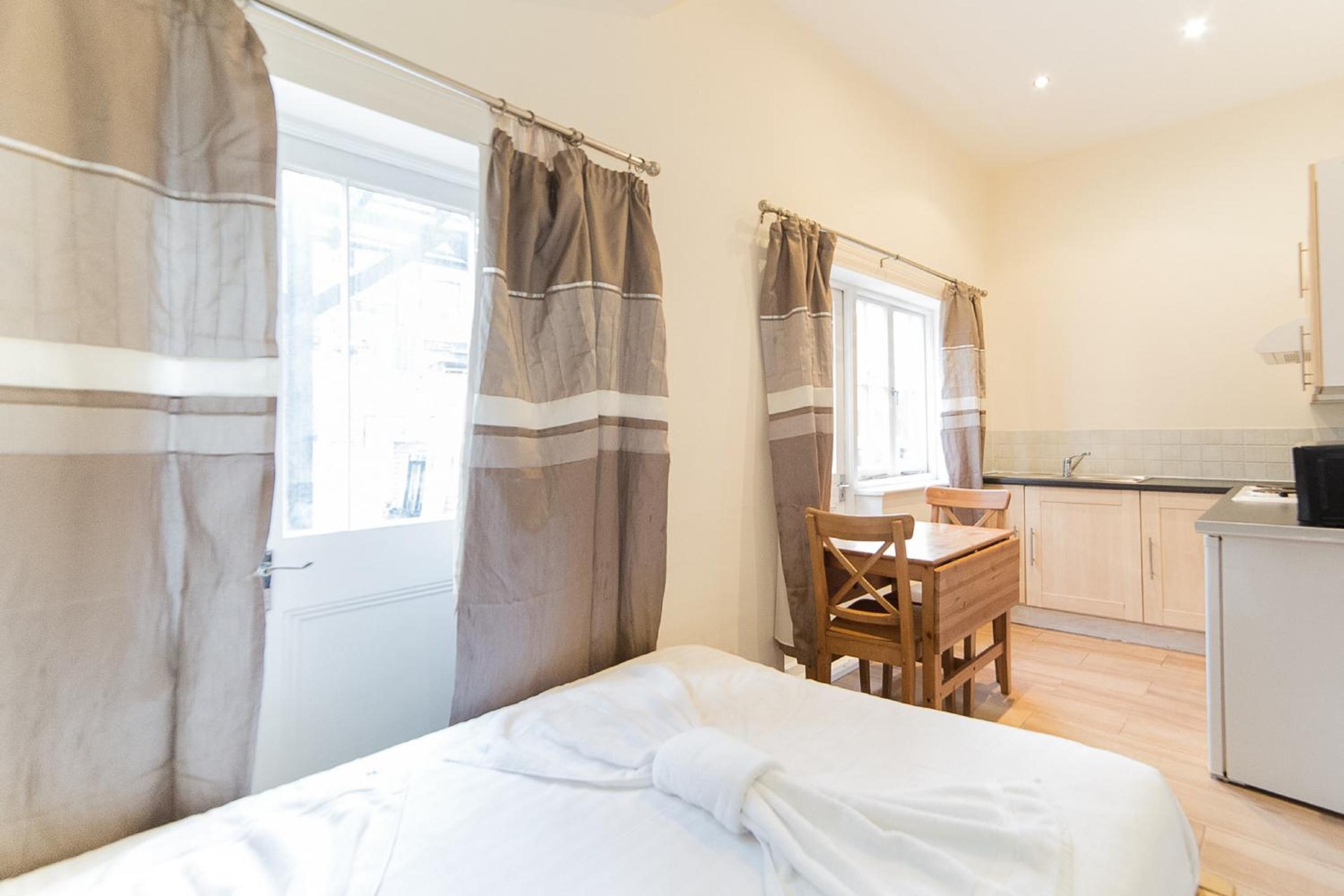 imperial court studios