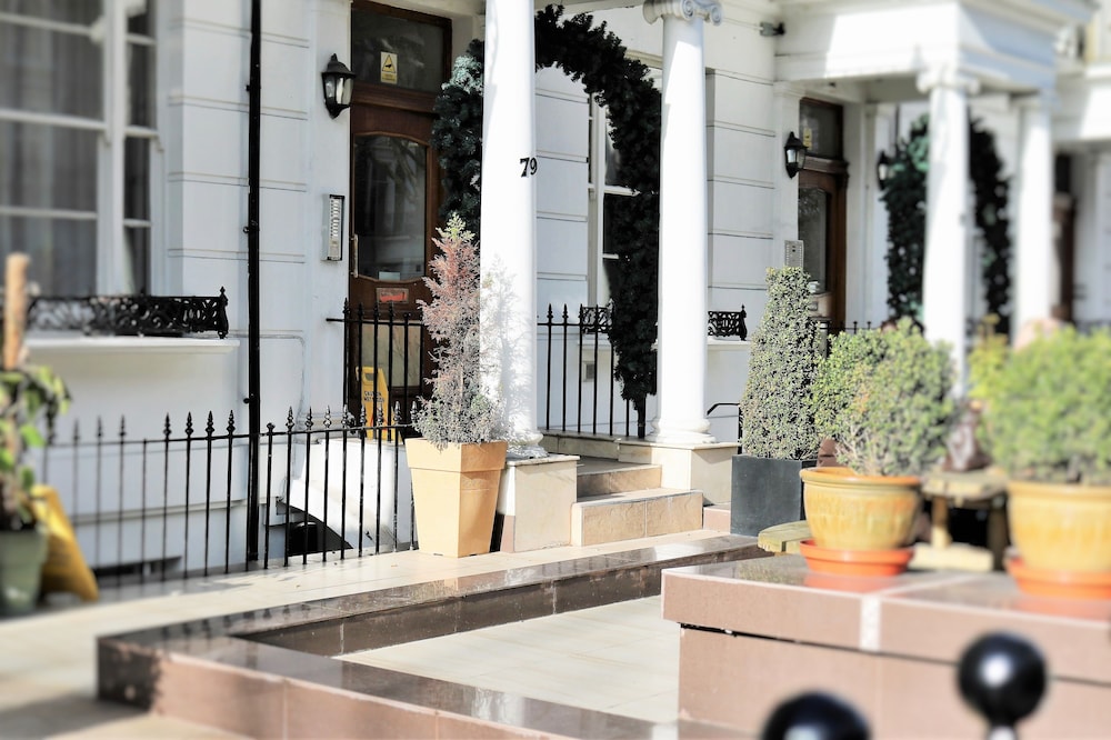 imperial court studios