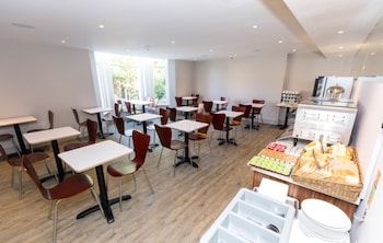mowbray court hotel