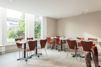 mowbray court hotel