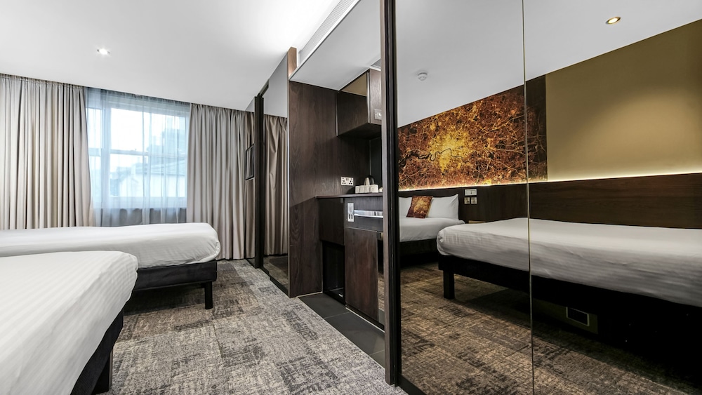 heeton concept hotel luma hammersmith