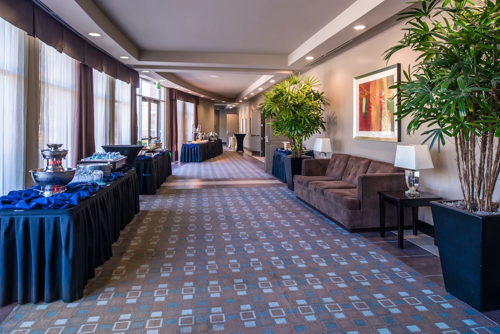 holiday inn ontario airport by ihg