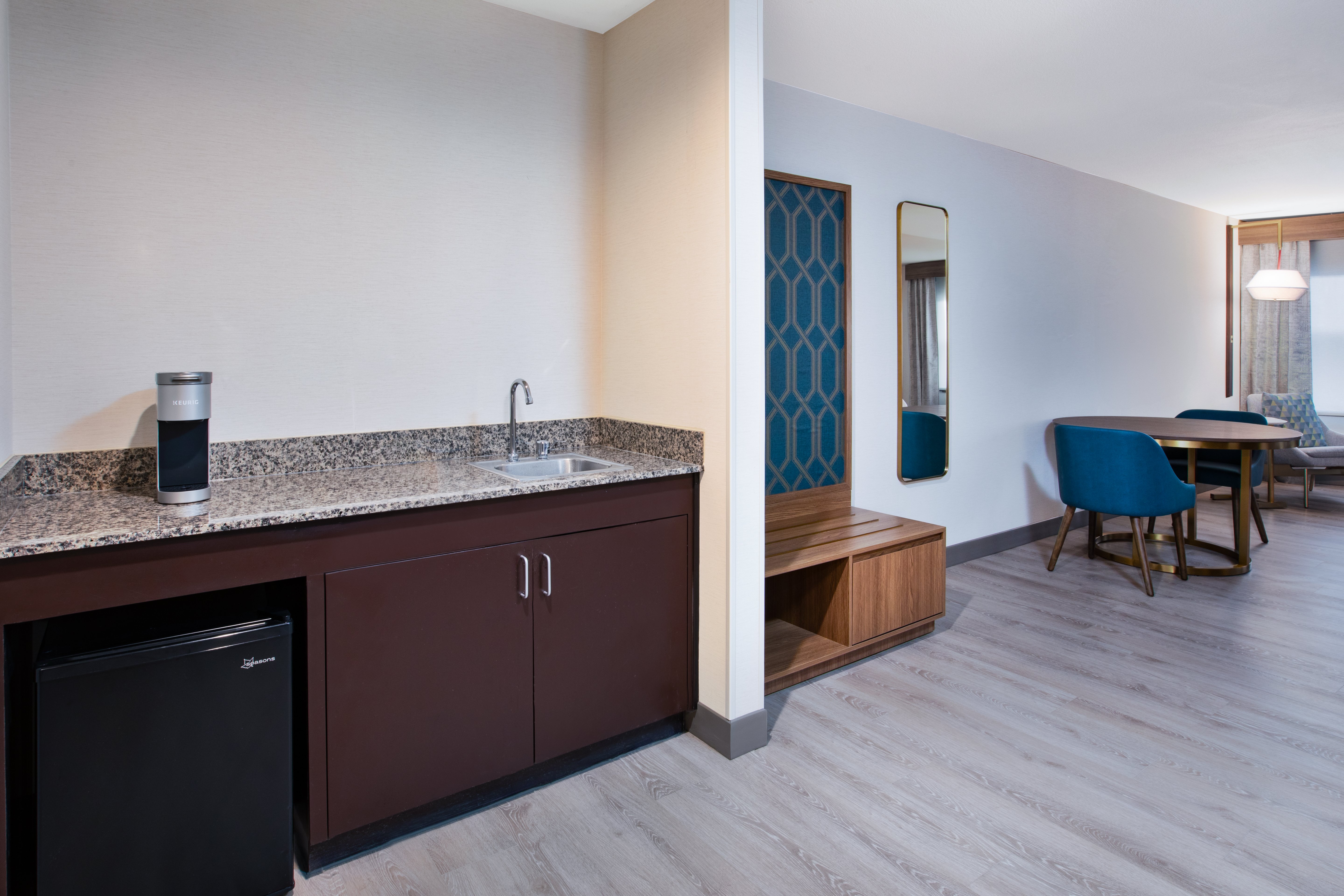 holiday inn ontario airport by ihg