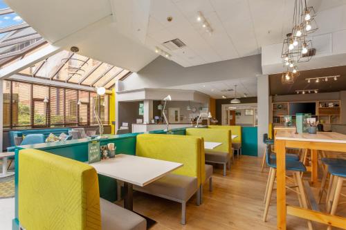holiday inn leamington spa warwick by ihg