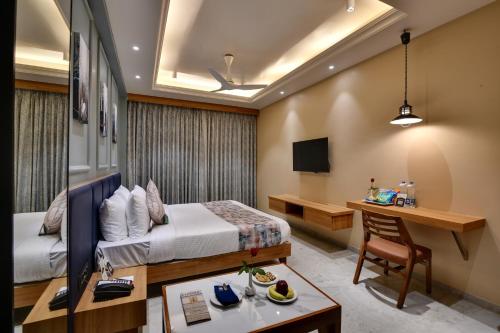 click hotel royal pearl galenda dahej