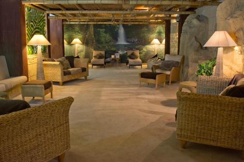 tlh carlton hotel