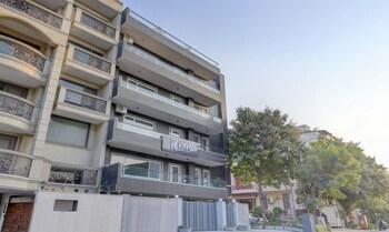 Hotel Kryc Luxury Living,,3 star