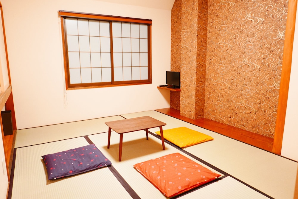 ks house takayama oasis quality hostels