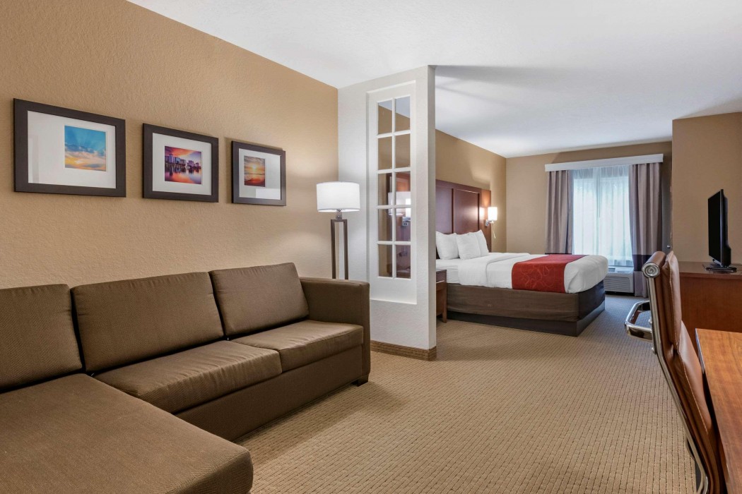comfort suites orlando airport
