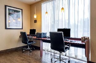 comfort suites orlando airport