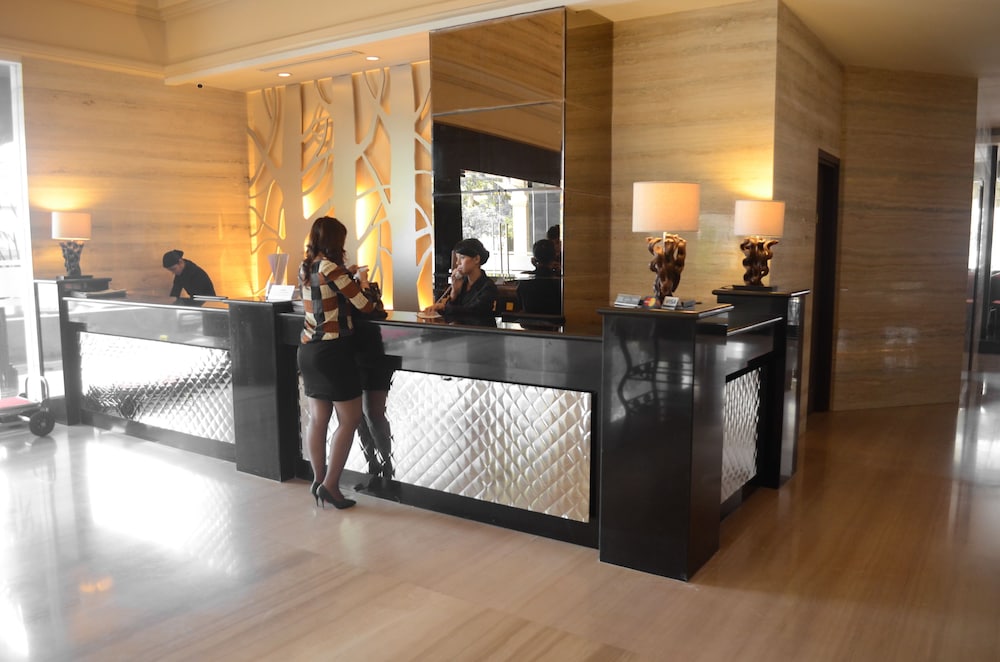 the axana hotel