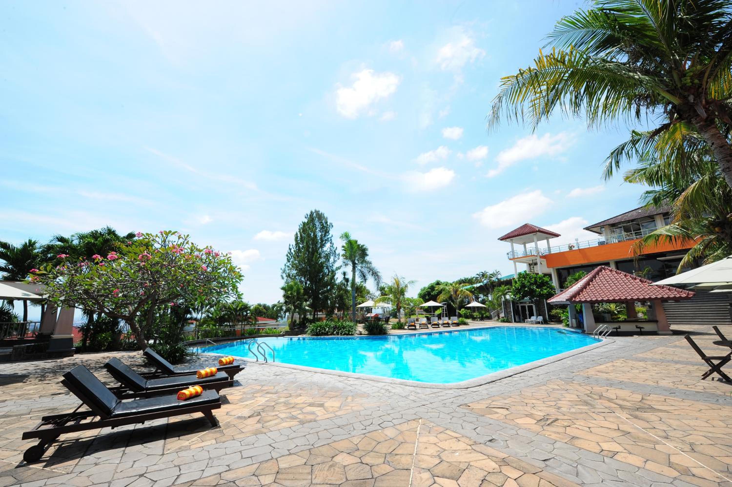 patra semarang hotel and convention