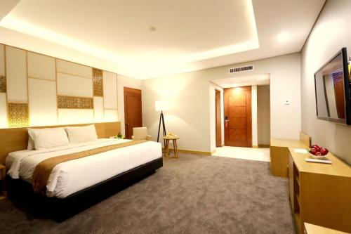 patra semarang hotel and convention