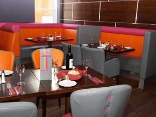 fitzsimons hotel temple bar