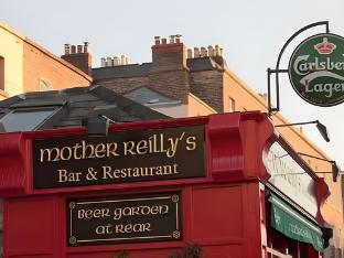 the uppercross house hotel