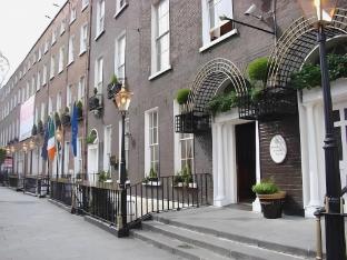 russell court hotel