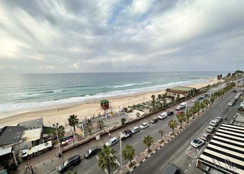 roxon sea sand bat yam