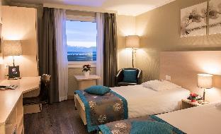 everness hotel and resort