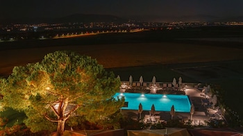 everness hotel and resort