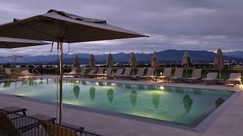 everness hotel and resort