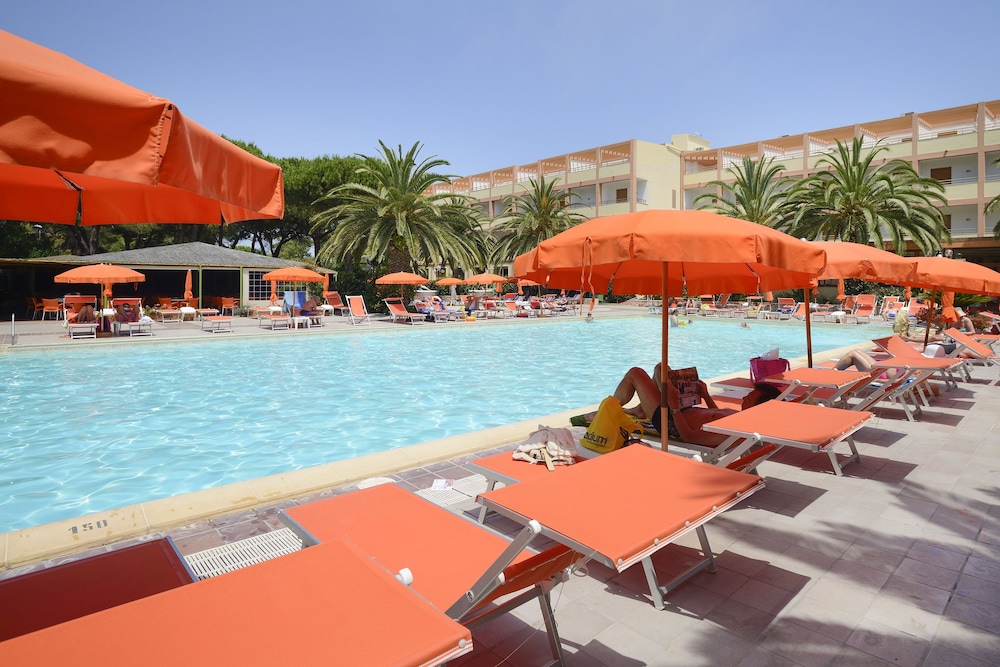hotel oasis