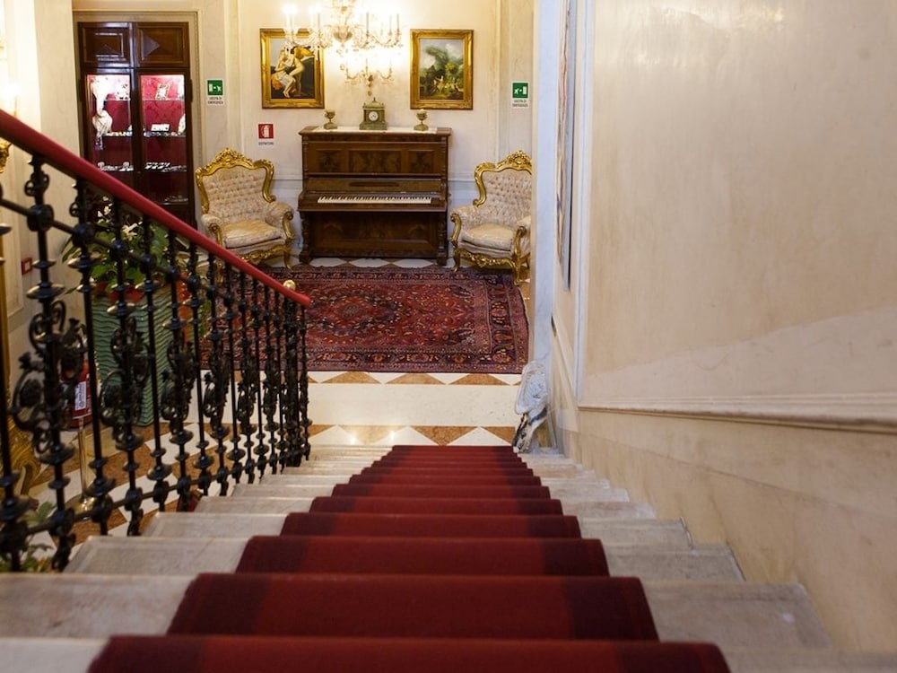 hotel villa stucky