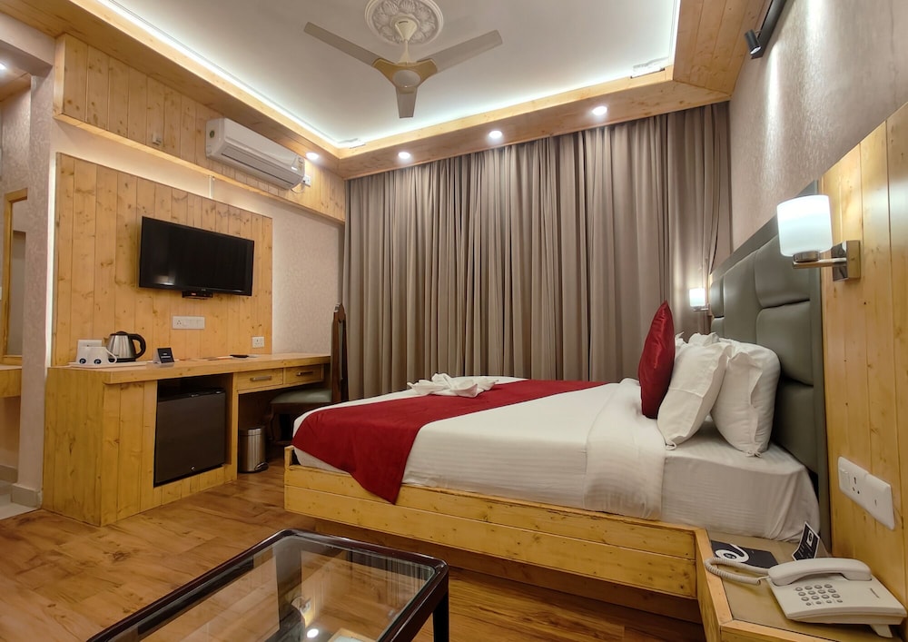 zip by spree hotels bella heights mcleodganj