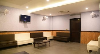 Broadway Inn,,3.5 star