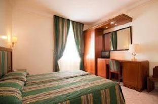 raeli hotel siracusa