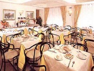 raeli hotel siracusa