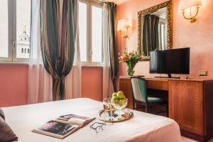 raeli hotel siracusa