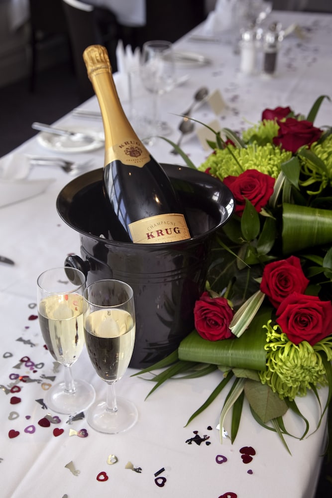 mercure london staines upon thames hotel