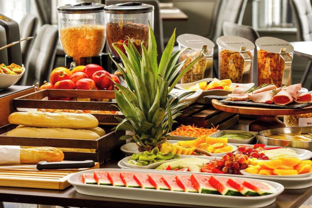 mercure london staines upon thames hotel