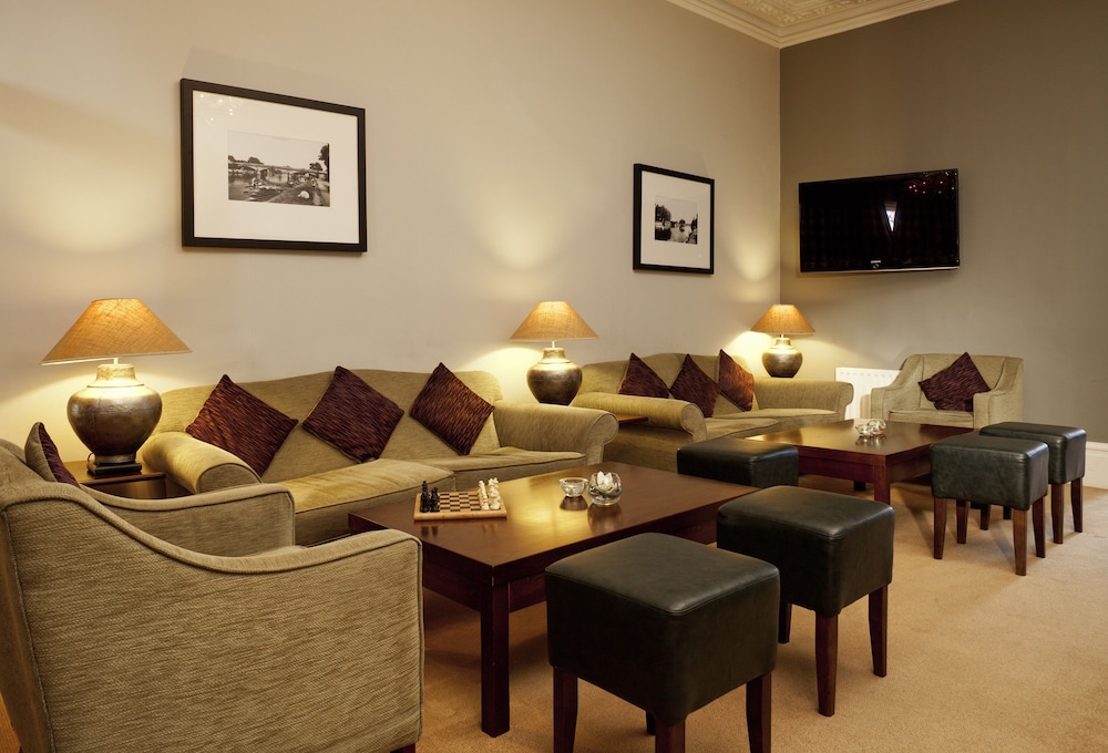 mercure london staines upon thames hotel