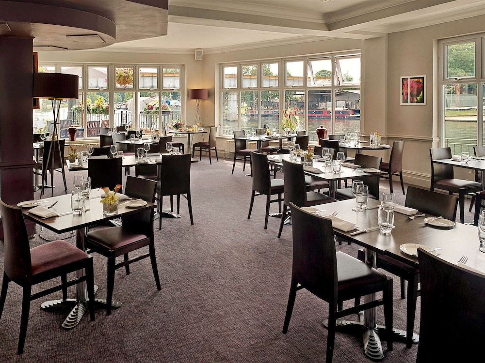 mercure london staines upon thames hotel