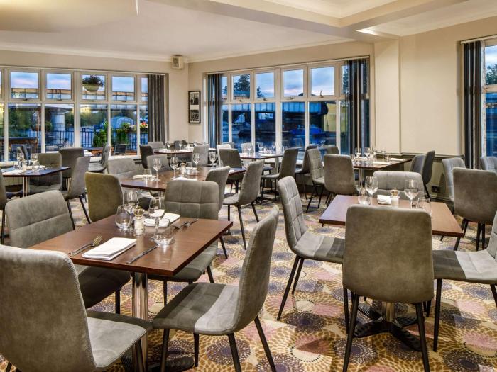 mercure london staines upon thames hotel