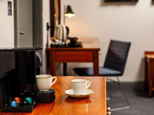 mercure london staines upon thames hotel