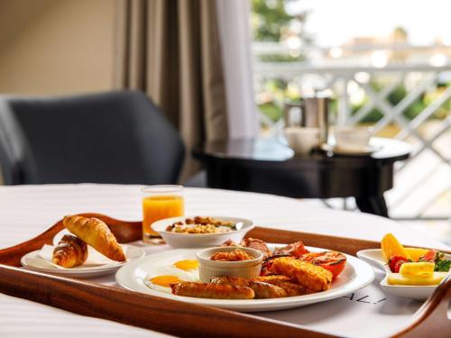 mercure london staines upon thames hotel
