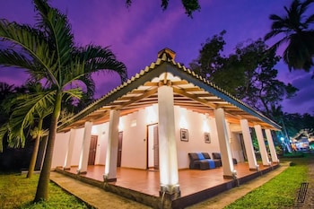 oreeka katunayake airport transit hotels