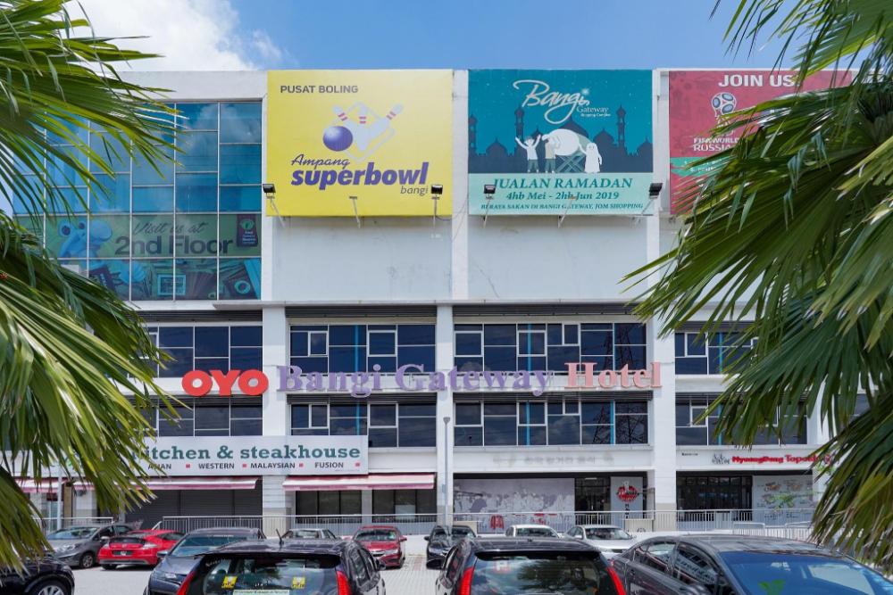 new bangi gateway hotel