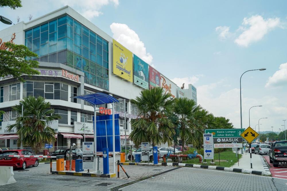 new bangi gateway hotel