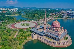 new bangi gateway hotel