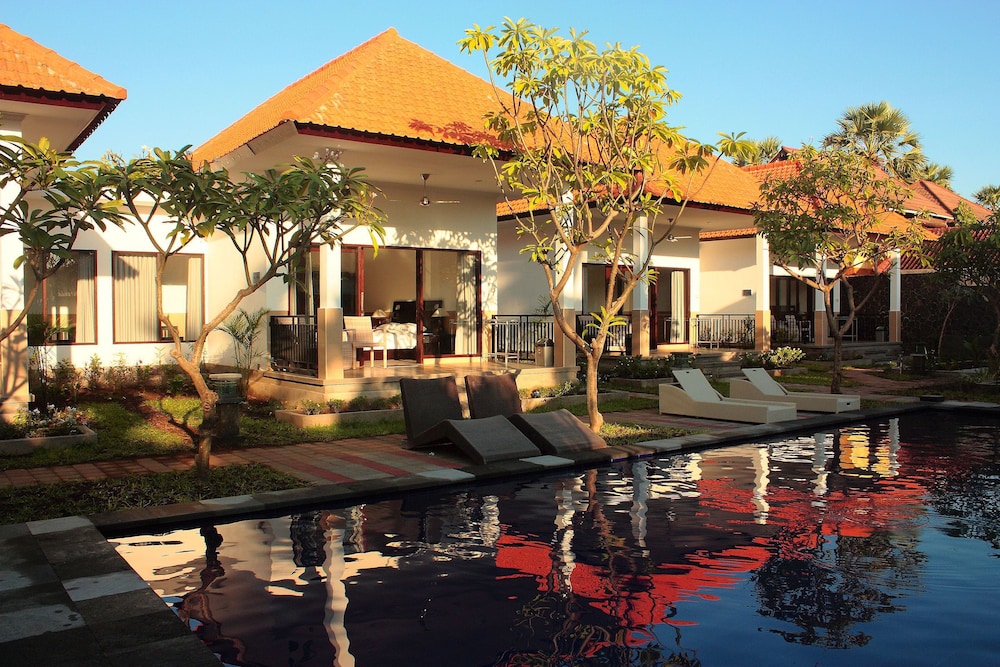 tulamben dive resort